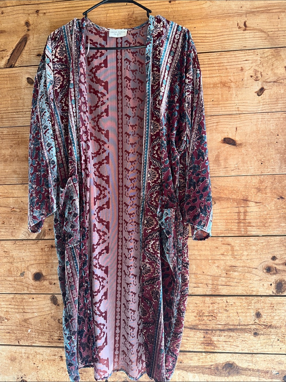 Dress Forum Burnout Velvet Floral Cardigan